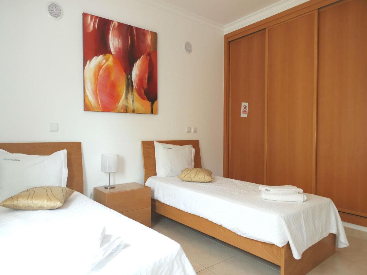Lagos Central Wellness Luaran gambar